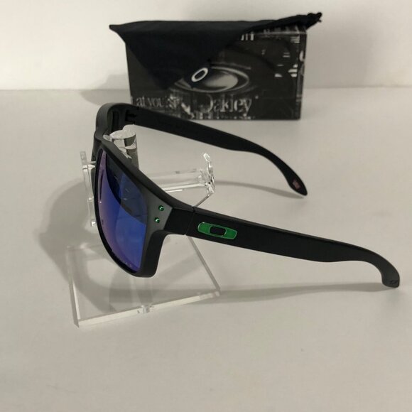 Oakley Holbrook Matte Black Frame 9102 Green Polarized - Picture 4 of 7